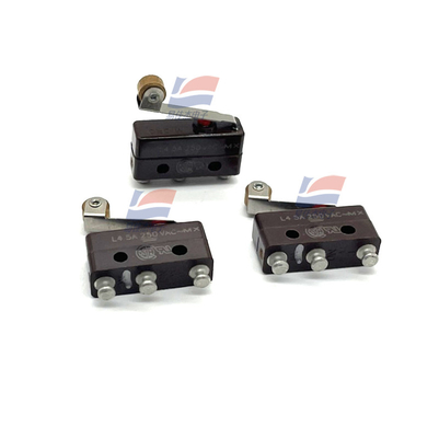 111SM2-T SPDT Cảm biến khác Công tắc hành động Snap Công tắc đòn bẩy con lăn Chấm dứt mối hàn