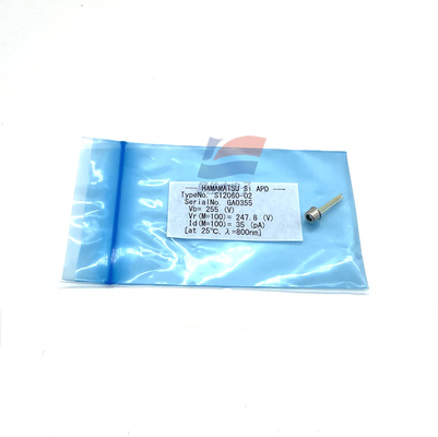 YJJ S12060-02 Silicon APD hệ số nhiệt độ thấp cho băng tần 800 nm trong bao bì kim loại và gói TO18
