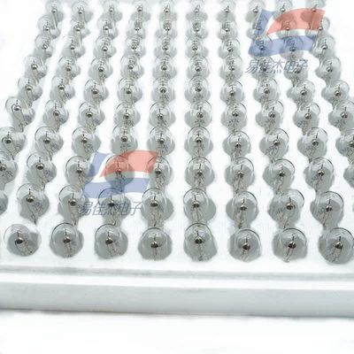 UVTRON R244 Không cần bộ lọc cắt giảm ánh sáng nhìn thấy được cho độ nhạy cao 480 min-1 2,7 g