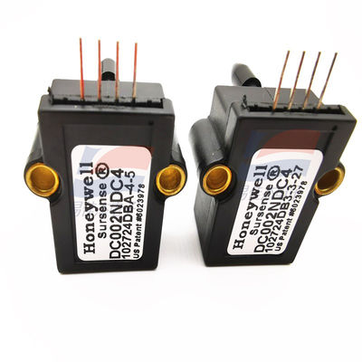 Bộ cảm biến áp suất DC002NDC4 để tích hợp vào máy bơm truyền nước