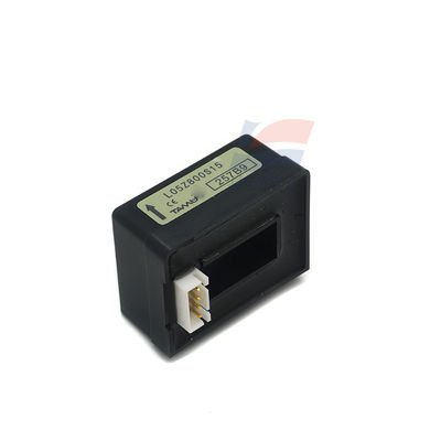 YJJ L05Z800S15 Hall Effect Current Sensor được sử dụng cho các Inverter / Transducer năng lượng mặt trời / gió